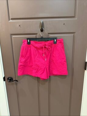 lululemon Dance Studio Shorts | Women's High-Rise Short